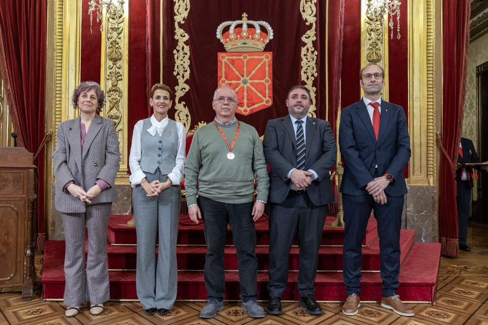 Jos&eacute; Manuel Veiga recibi&oacute; la Medalla de Plata al M&eacute;rito Deportivo